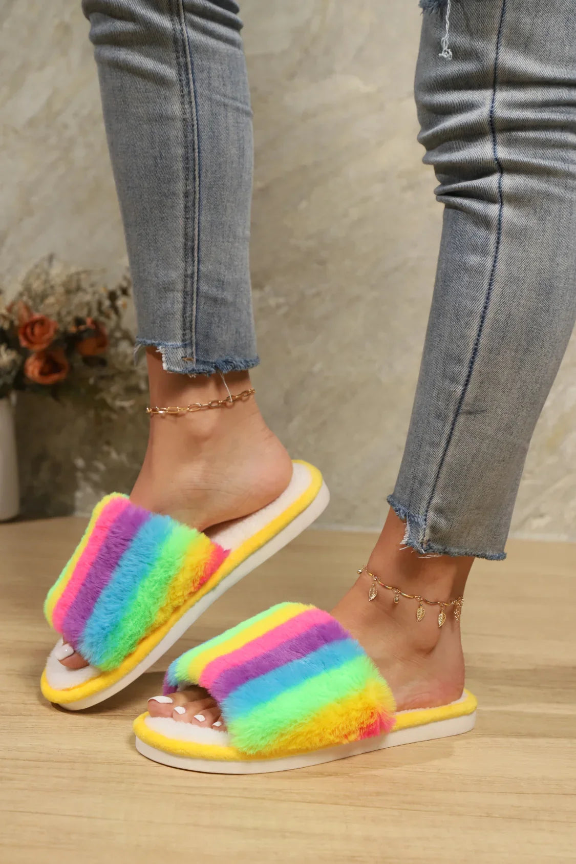 Slippers for women