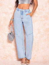 Straight Leg Jeans with Pockets Light OutfitFlow