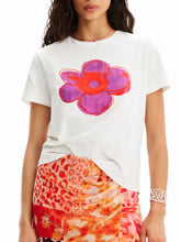 Flower Graphic Round Neck T-Shirt White OutfitFlow