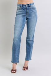 Judy Blue Full Size Wash Thermal Straight Jeans with Pockets Medium OutfitFlow