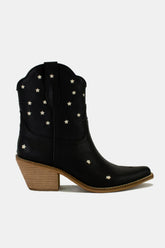 Beast Fashion Faux Leather Star-Shaped Cutouts Point Toe Boots Black OutfitFlow