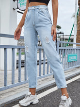 Distressed Straight Jeans with Pockets Light OutfitFlow