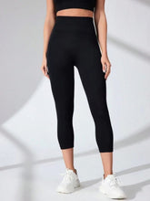 High Waist Cropped Active Leggings Black OutfitFlow