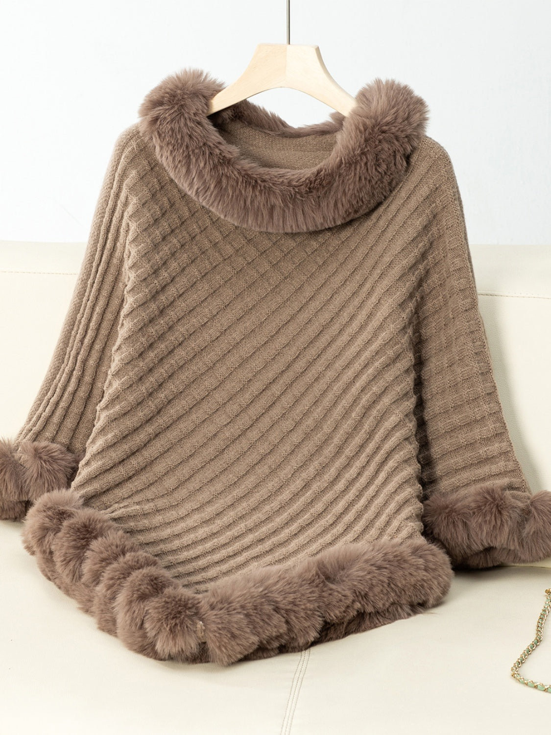 Outfit Flow - Fuzzy Trim Texture Three-Quarter Sleeve Poncho