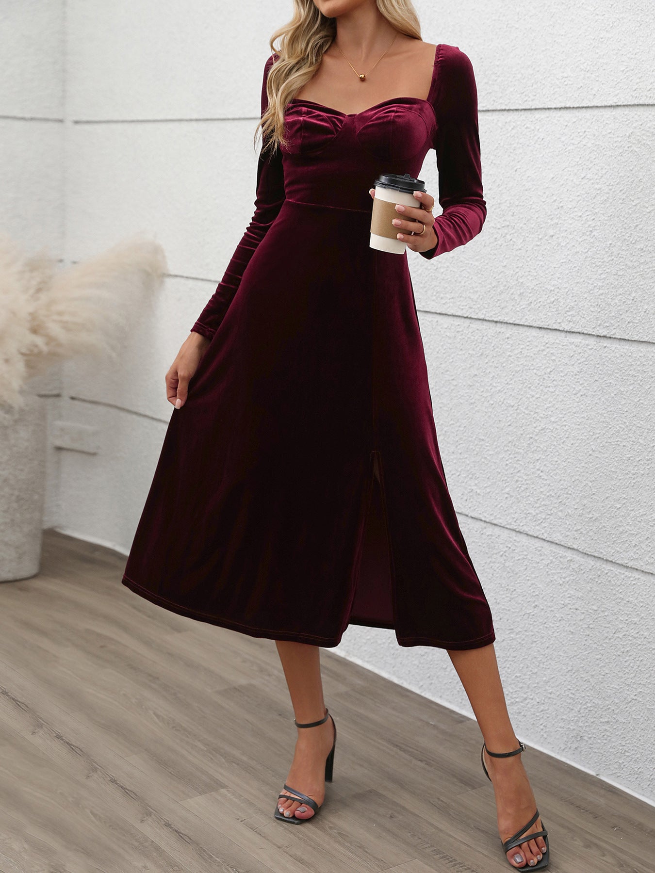 Outfit Flow - Perfee Sweetheart Neck Long Sleeve Midi Dress