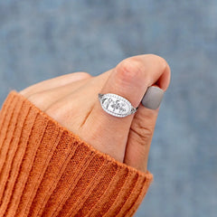 Flower Epoxy Gum Oil Inlaid Zircon Ring OutfitFlow