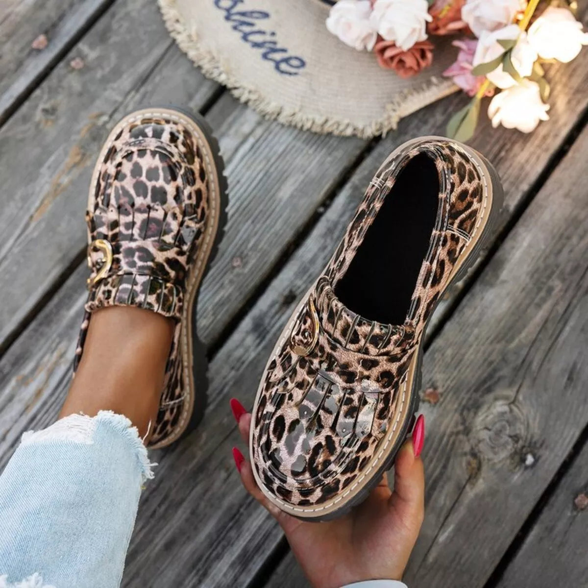 Round Toe Platform Loafers Trendsi