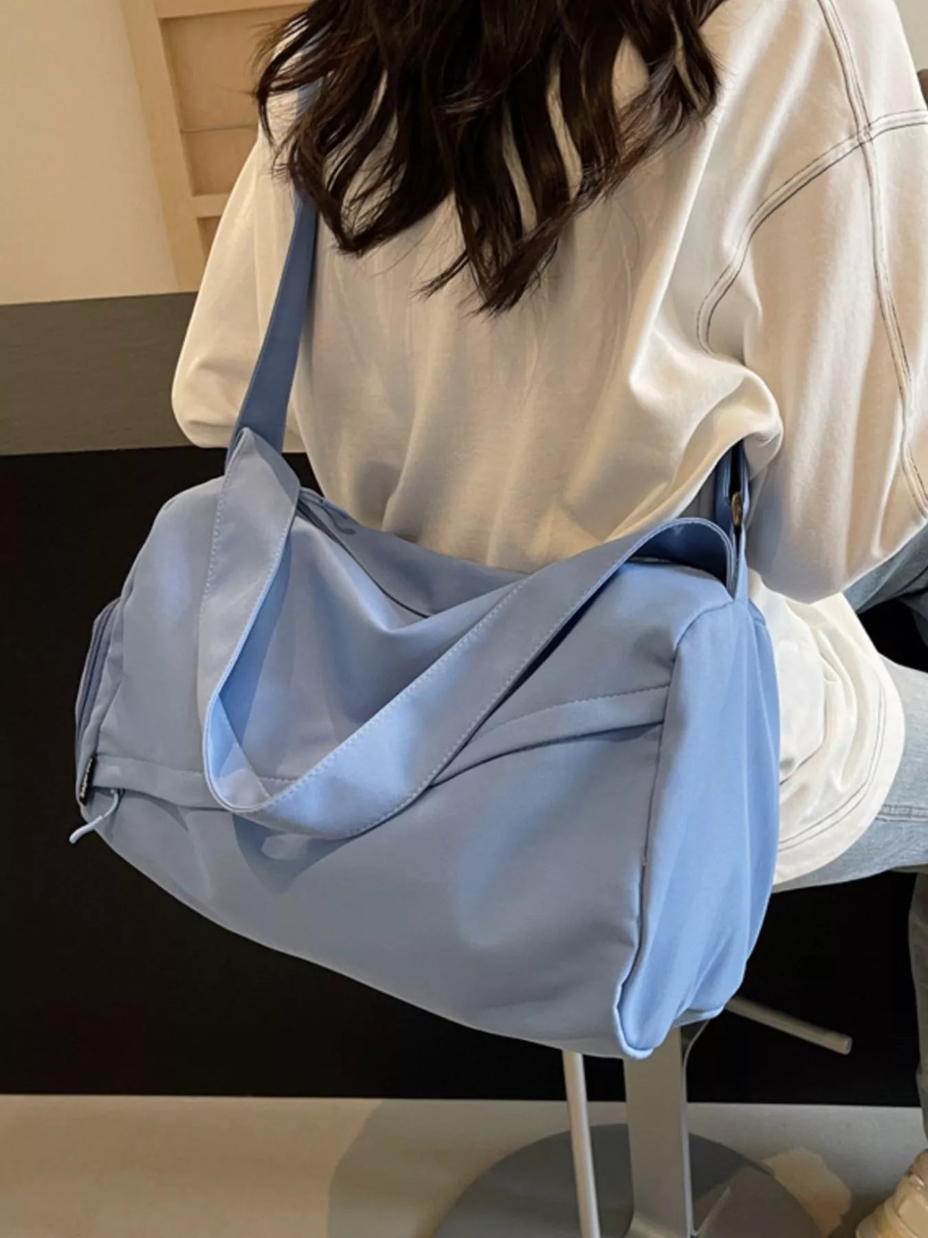 Lightweight Travel Duffel Bag with Shoulder Strap OutfitFlow