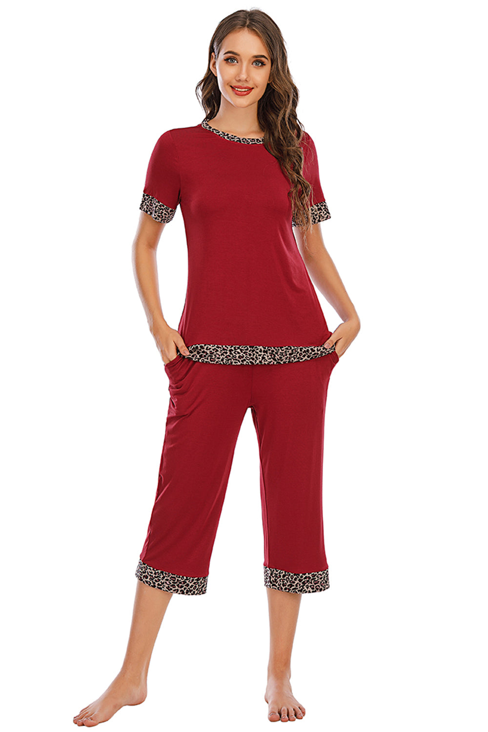 Outfit Flow - Round Neck Short Sleeve Top and Capris Pants Lounge Set