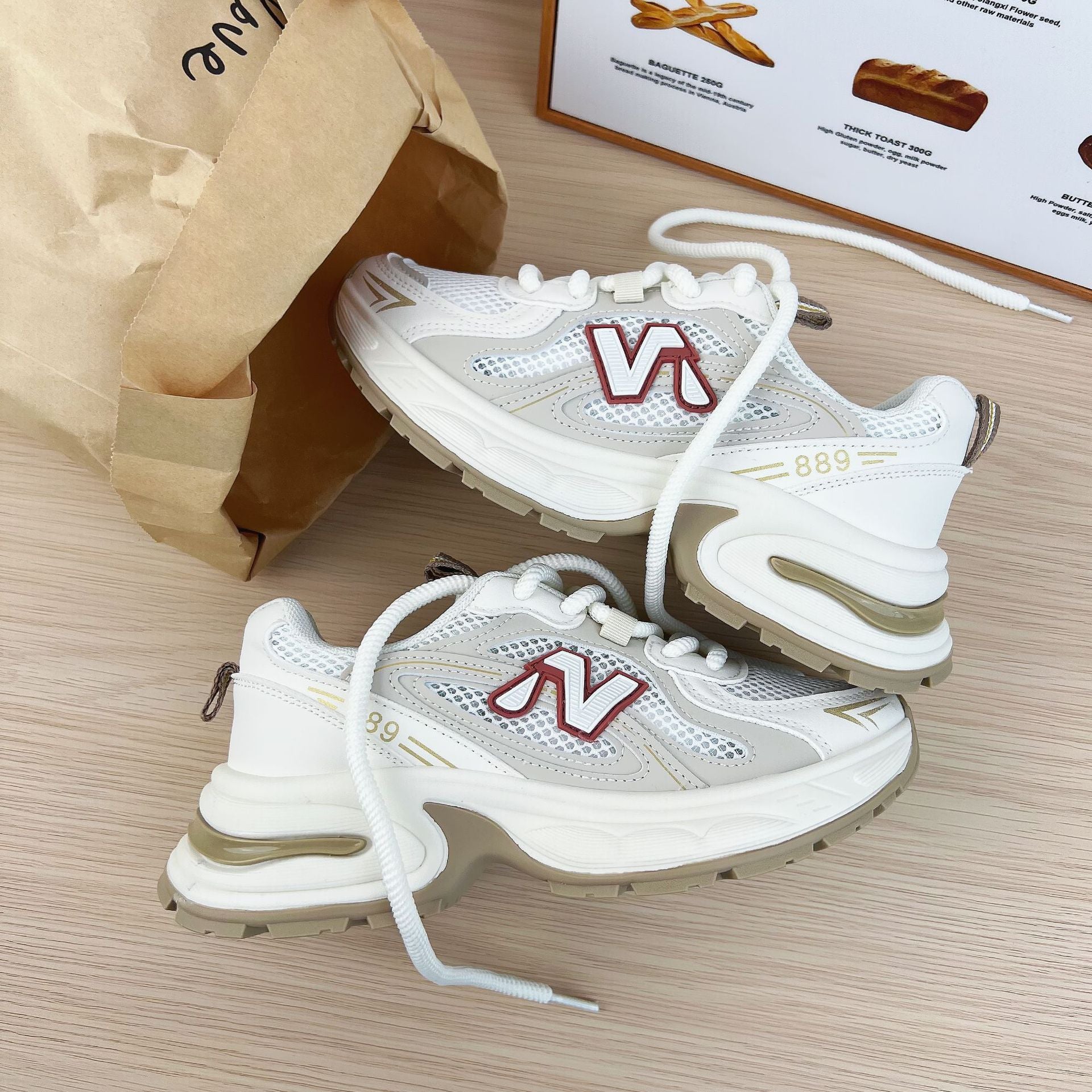 Contrast Letter Lace Up Athletic Shoes OutfitFlow