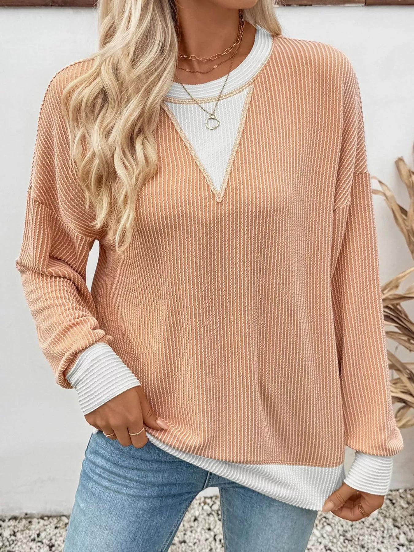 Contrast Dropped Shoulder Sweatshirt OutfitFlow