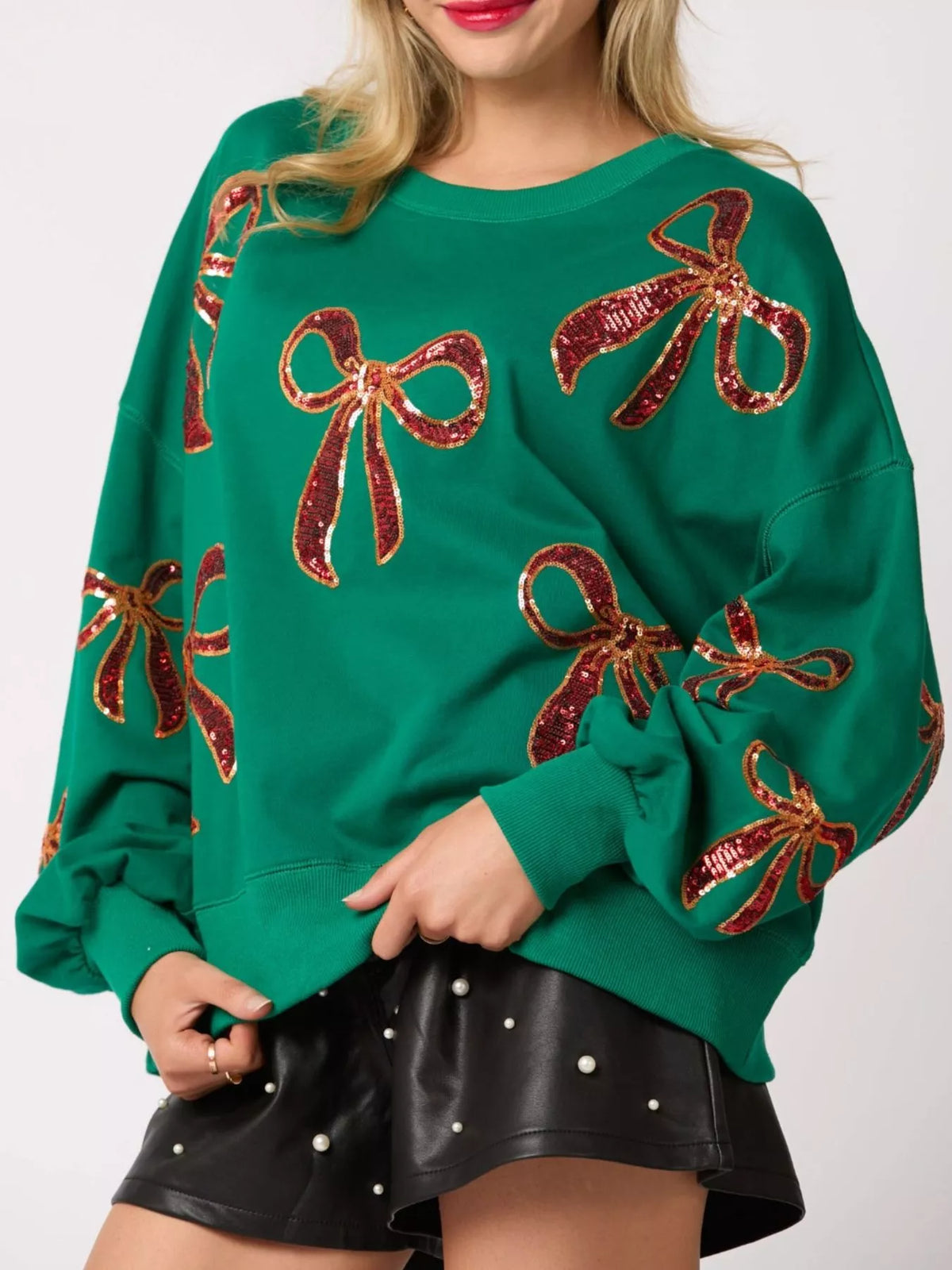 Christmas Sequin Bow Round Neck Sweatshirt Green OutfitFlow