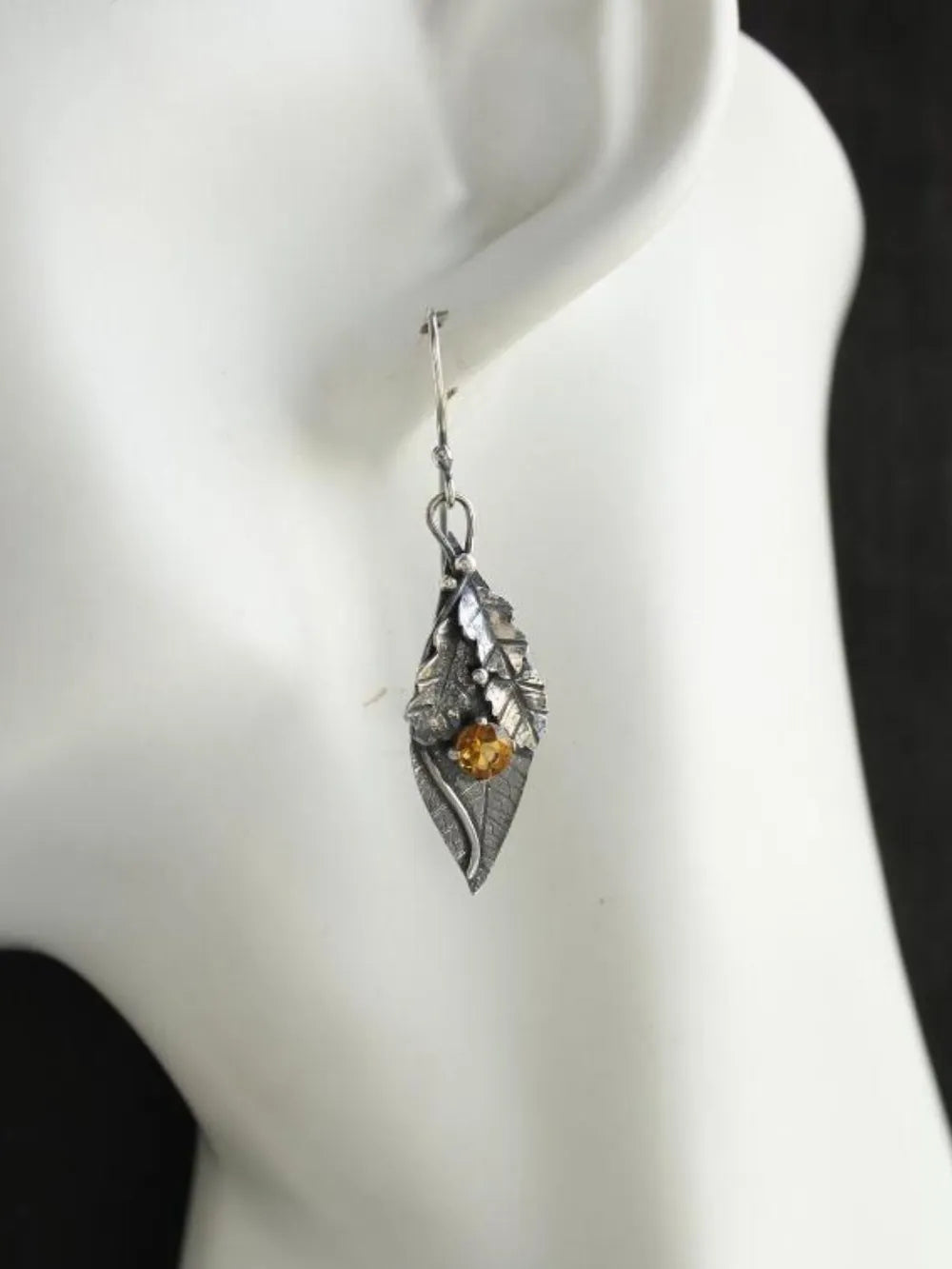 Alloy Rhinestone Leaf Shape Earrings OutfitFlow