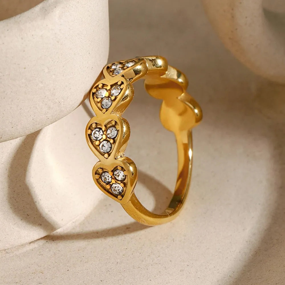 Stainless Steel Inlaid Zircon Heart Ring OutfitFlow