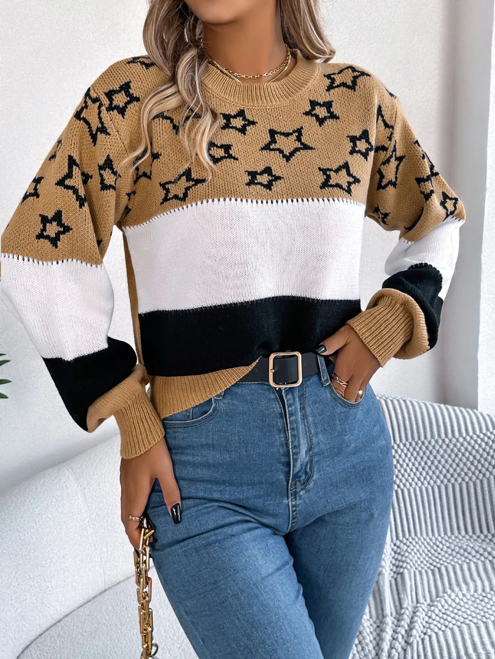 Star Contrast Round Neck Sweater OutfitFlow