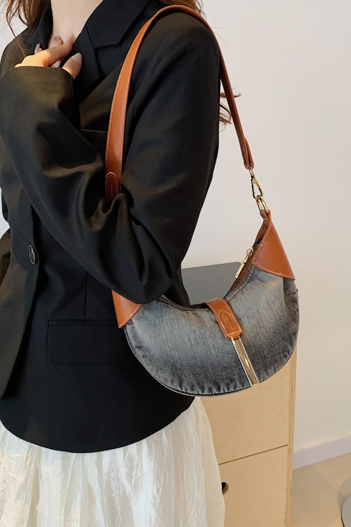 Outfit Flow - Contrast Denim Shoulder Bag