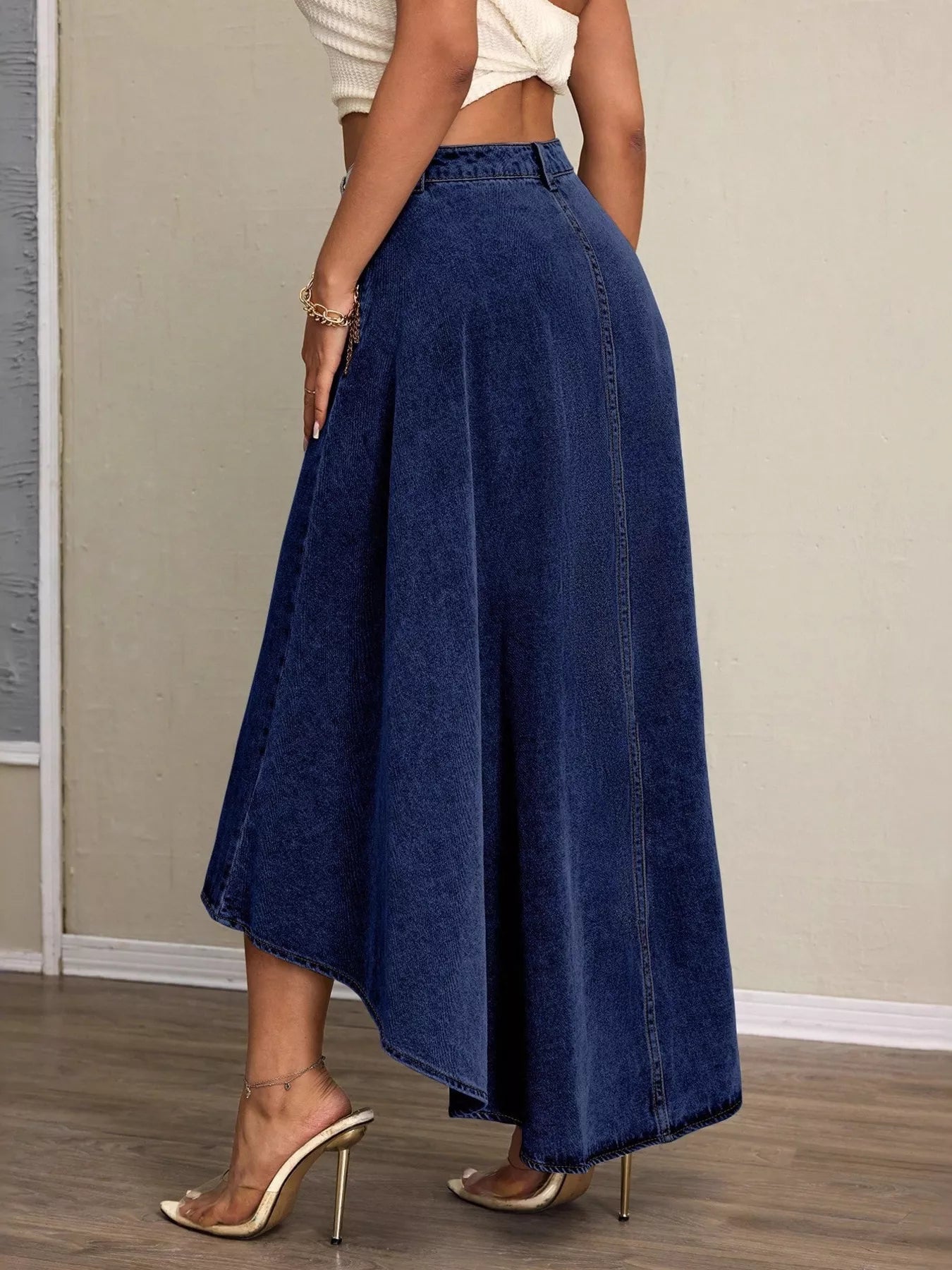 High-Low Slit Denim Skirt OutfitFlow