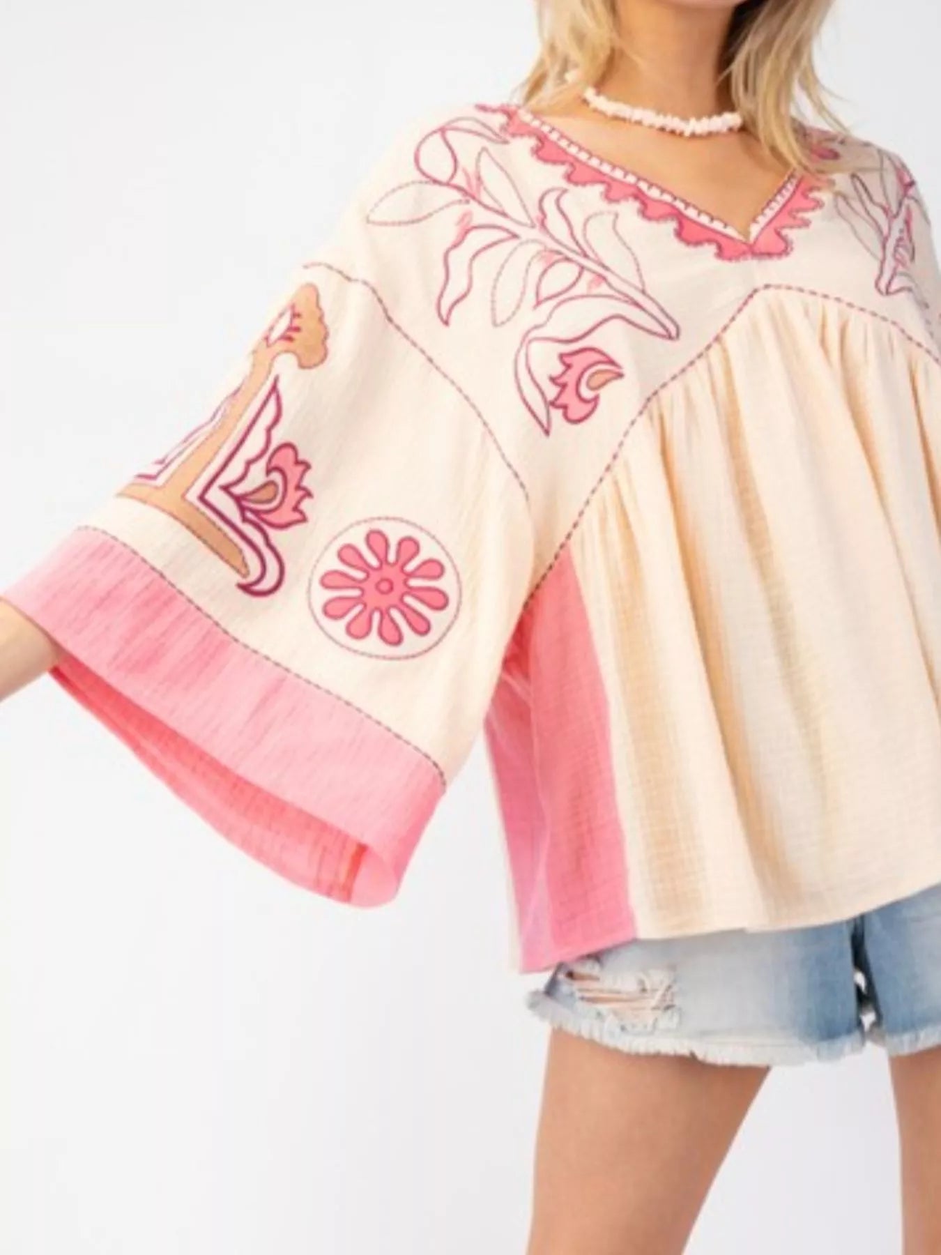 Printed V-Neck Top with Contrast Trim Details OutfitFlow