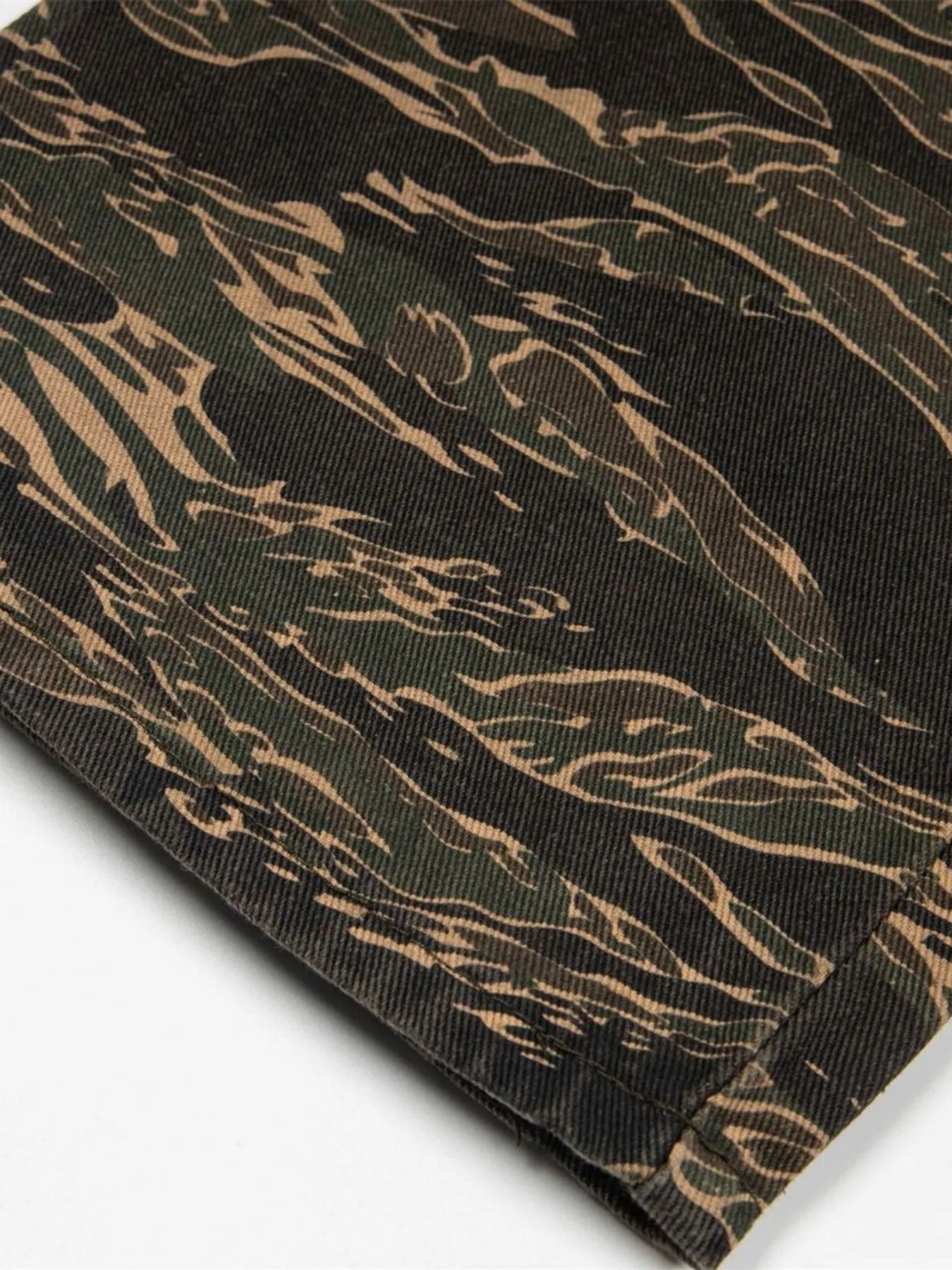 Men's Snake Camouflage Loose Fit Pants OutfitFlow