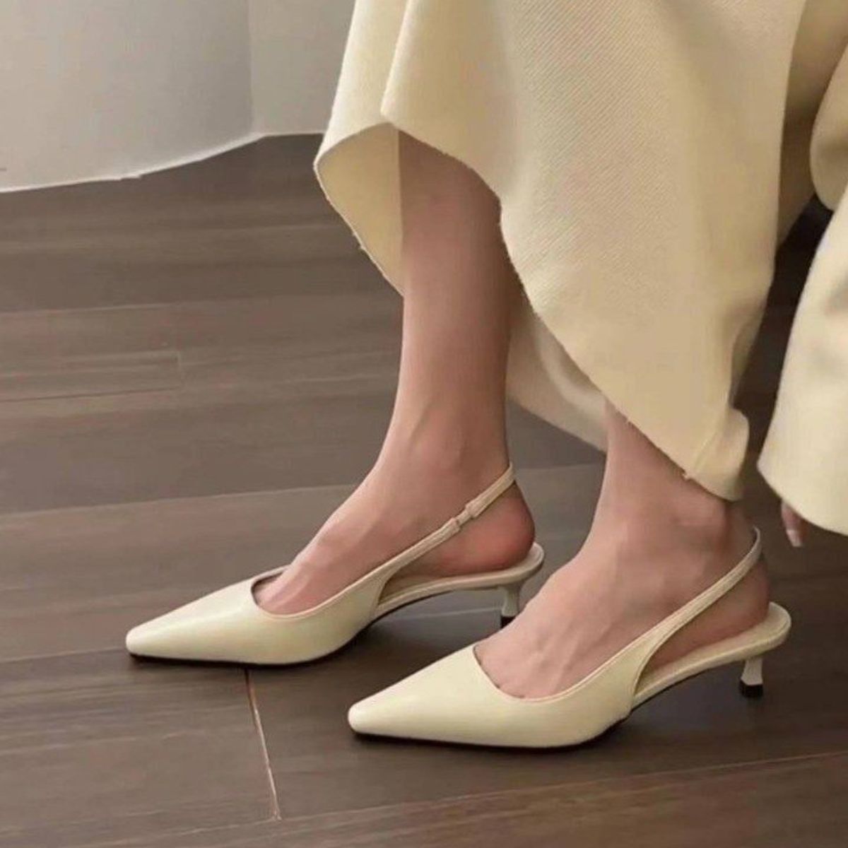 Point Toe Kitten Heel Slingback Pumps OutfitFlow