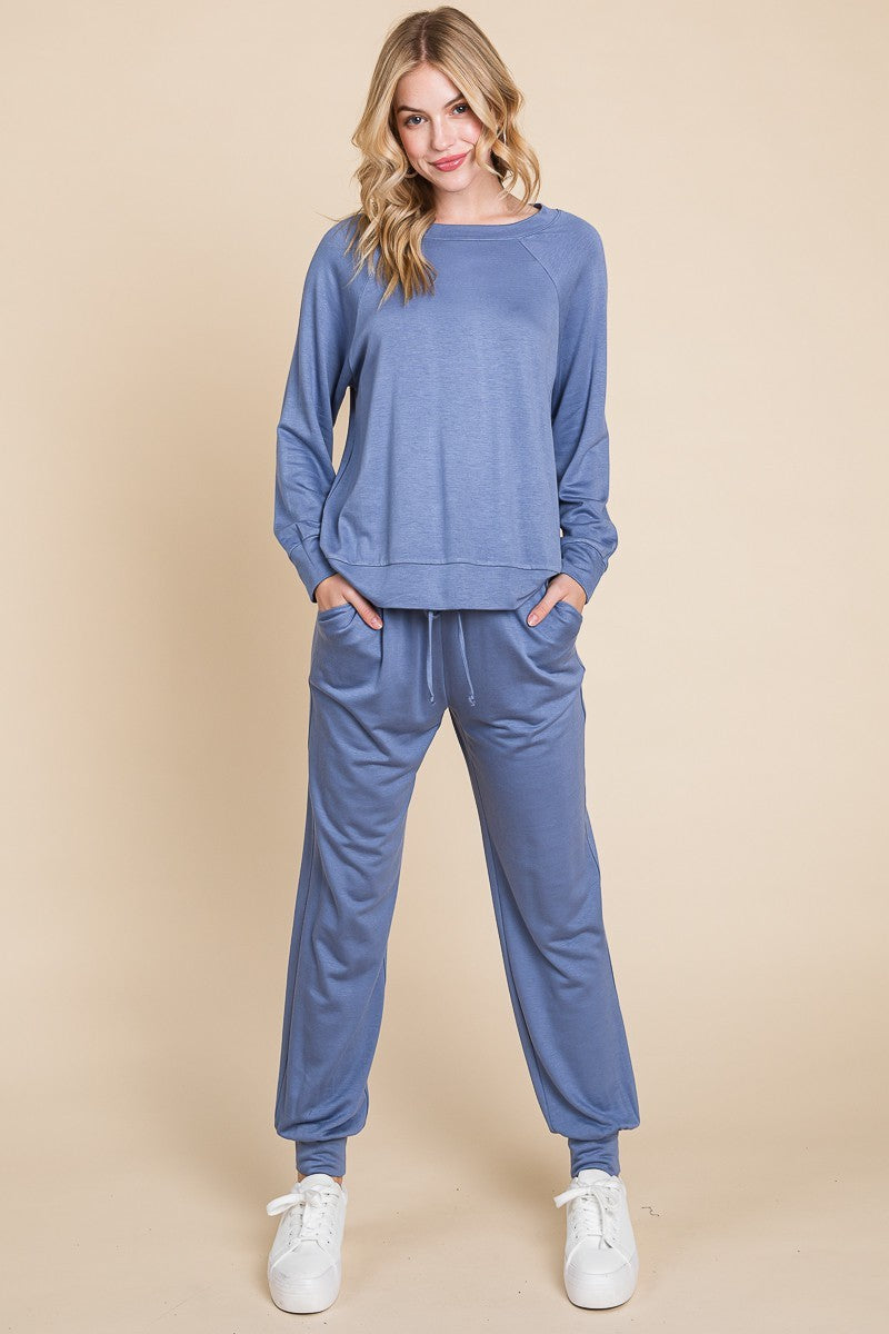 Outfit Flow - Super Lady Round Neck Raglan Sleeve Top and Pants Lounge Set