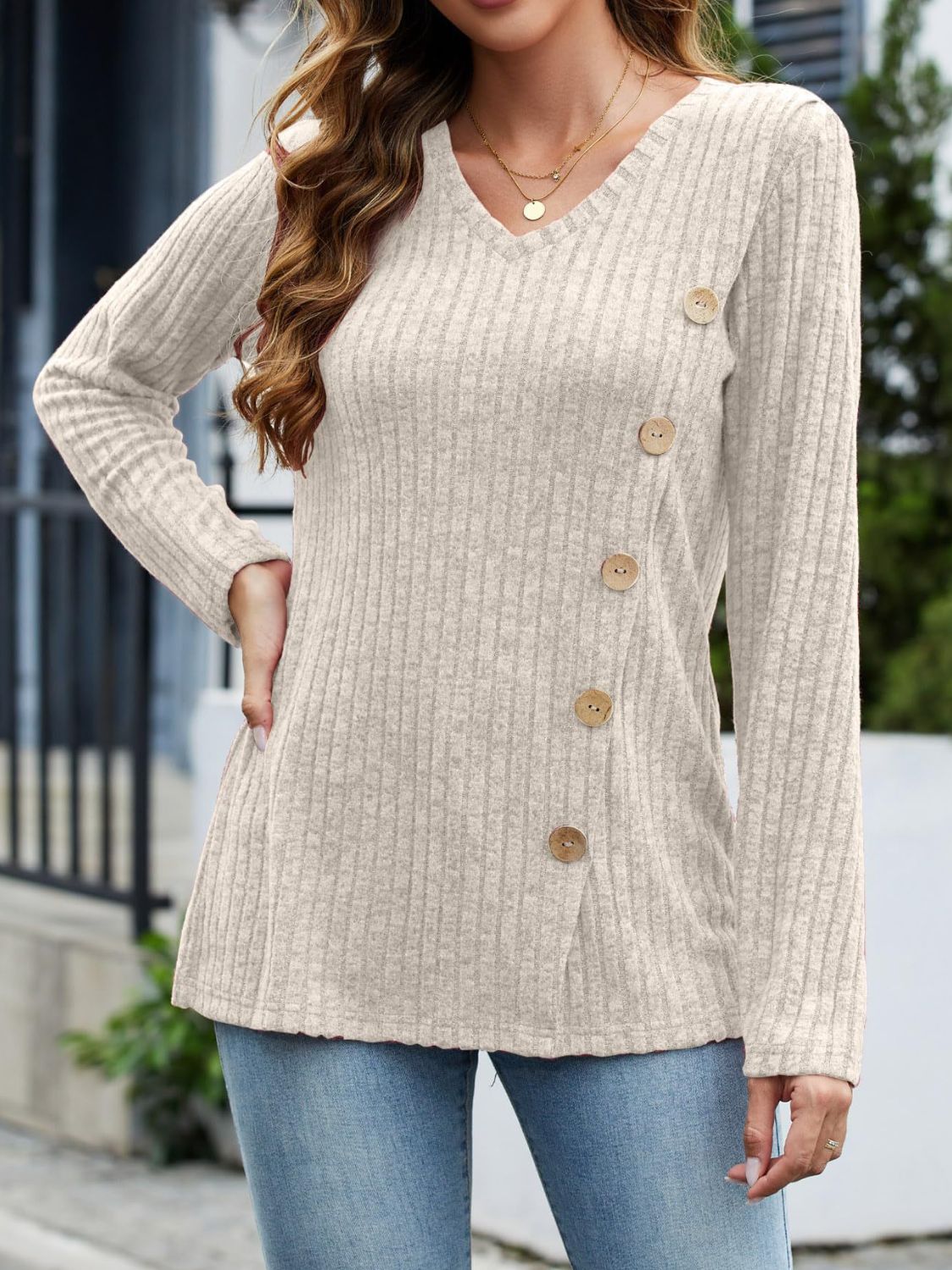 Outfit Flow - V-Neck Long Sleeve T-Shirt