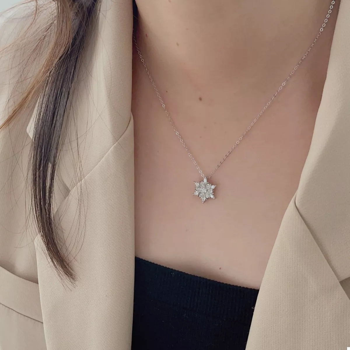 925 Sterling Silver Zircon Snowflake Necklace OutfitFlow