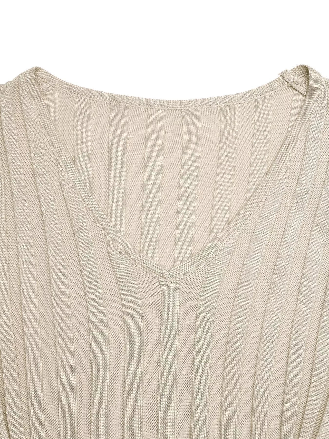 Ribbed Knit V-Neck Long Sleeve Maxi Dress OutfitFlow