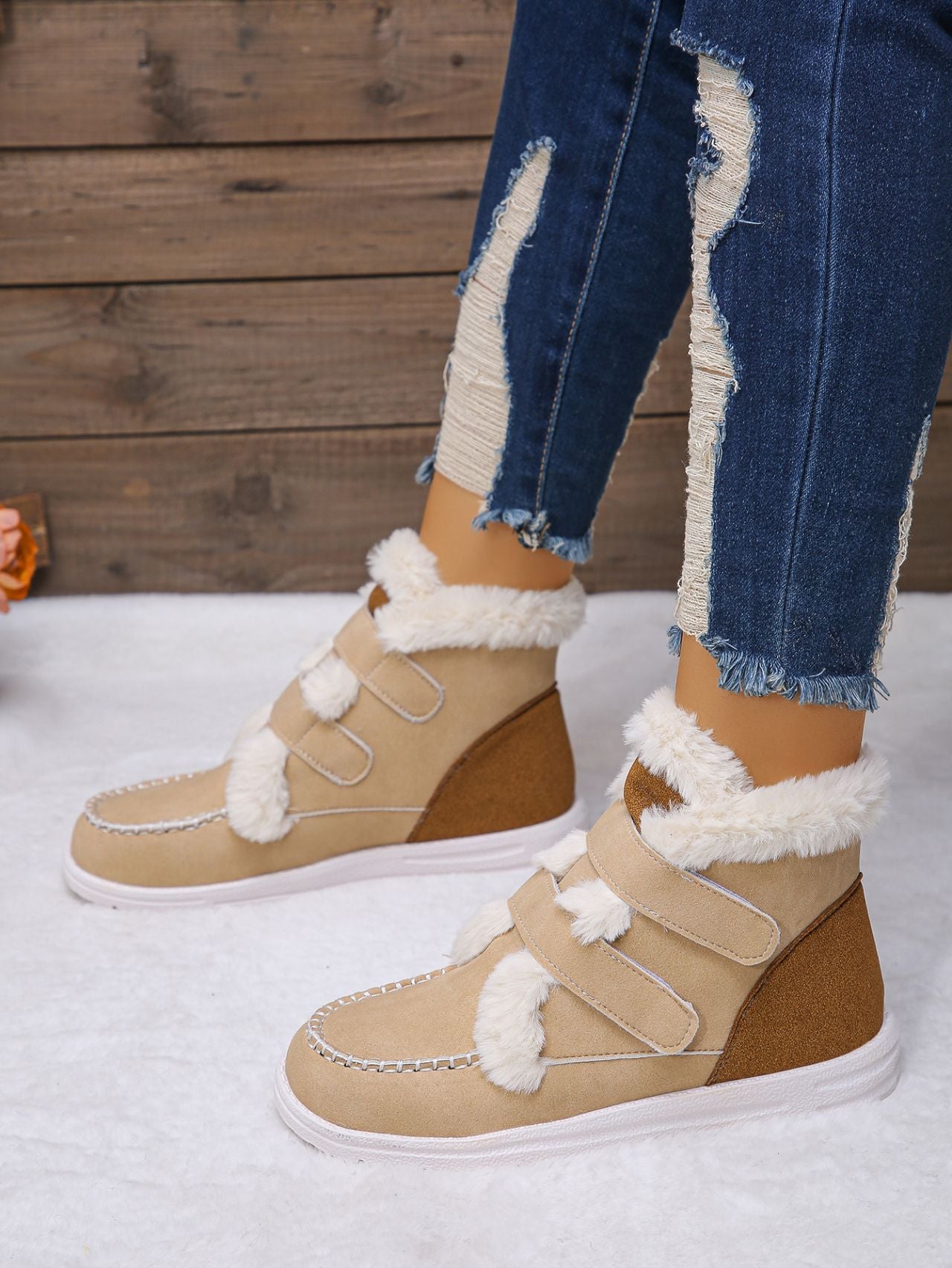 Outfit Flow - Faux Fur Round Toe Flat Boots