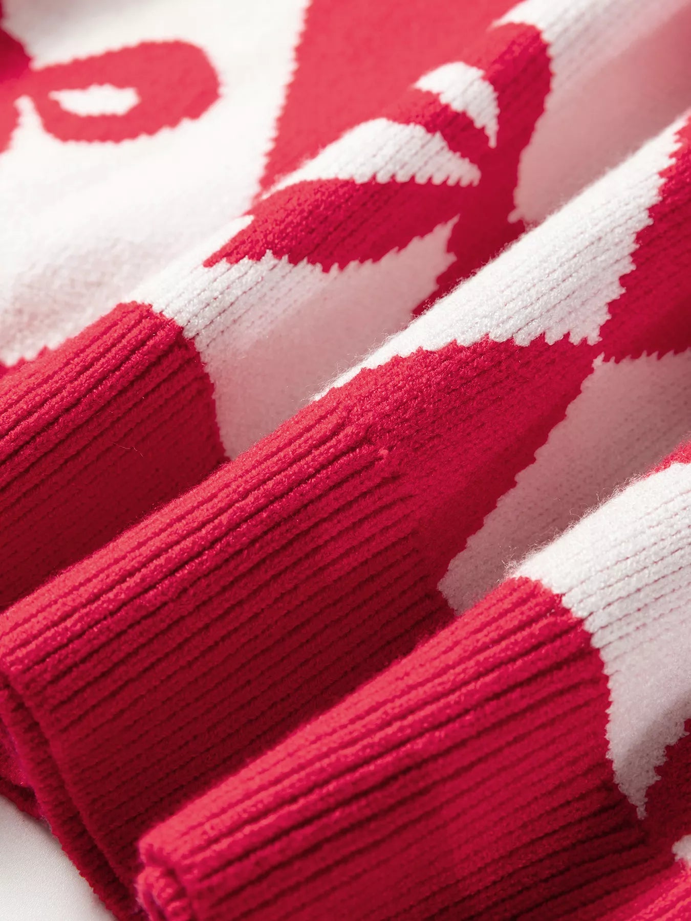 Bow Print 2-Tone Rhombus Knit Loose Sweater Trendsi