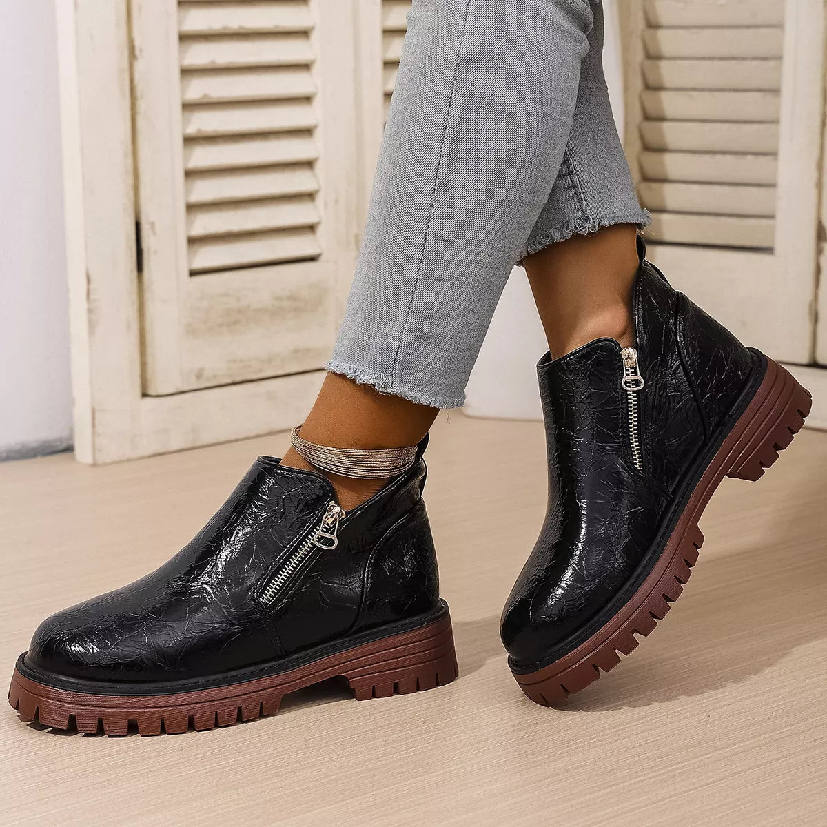 Round Toe Block Heels Boots OutfitFlow
