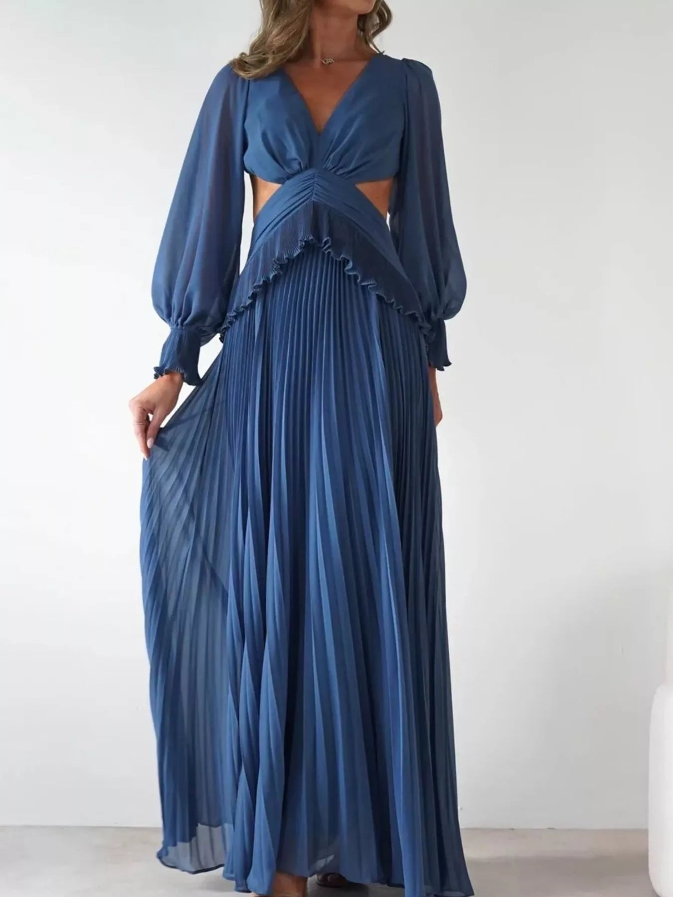 Backless Pleated Long Sleeve Maxi Dress OutfitFlow