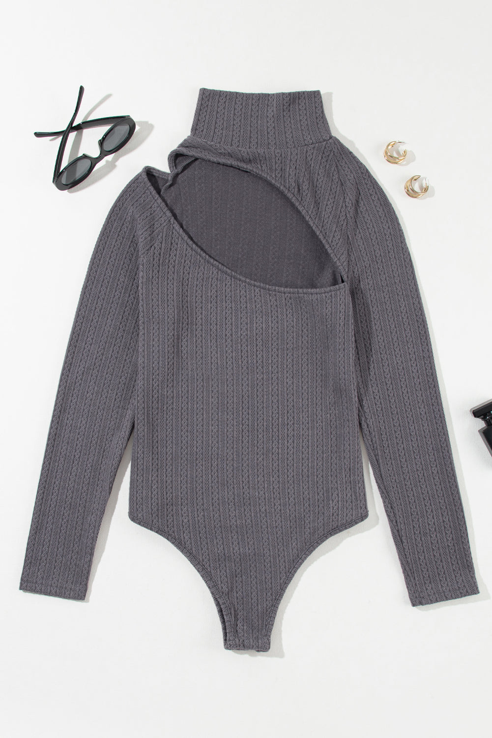 Outfit Flow - Cutout Mock Neck Long Sleeve Bodysuit