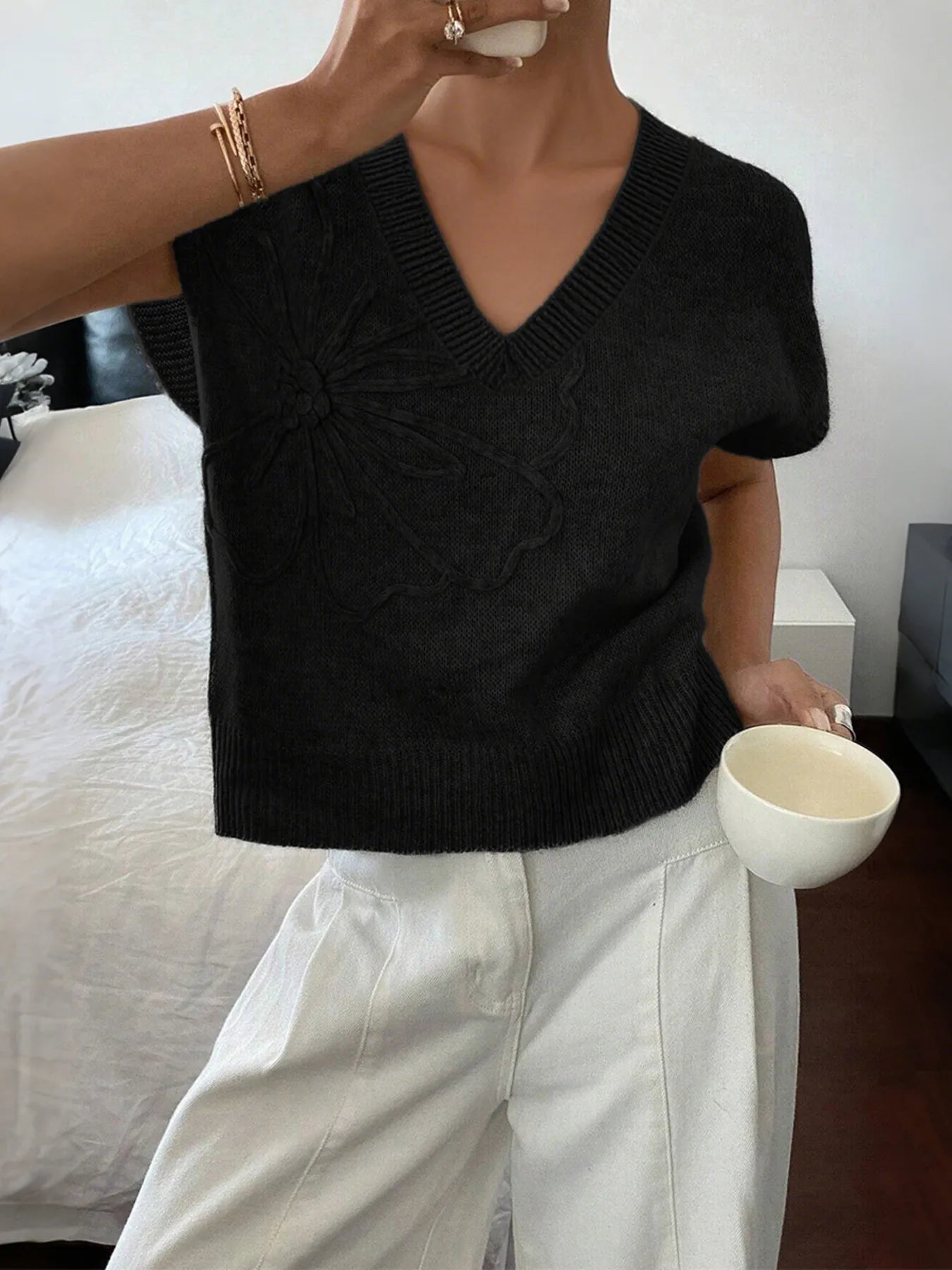 Ribbed Hem V-Neck Short Sleeve Sweater OutfitFlow