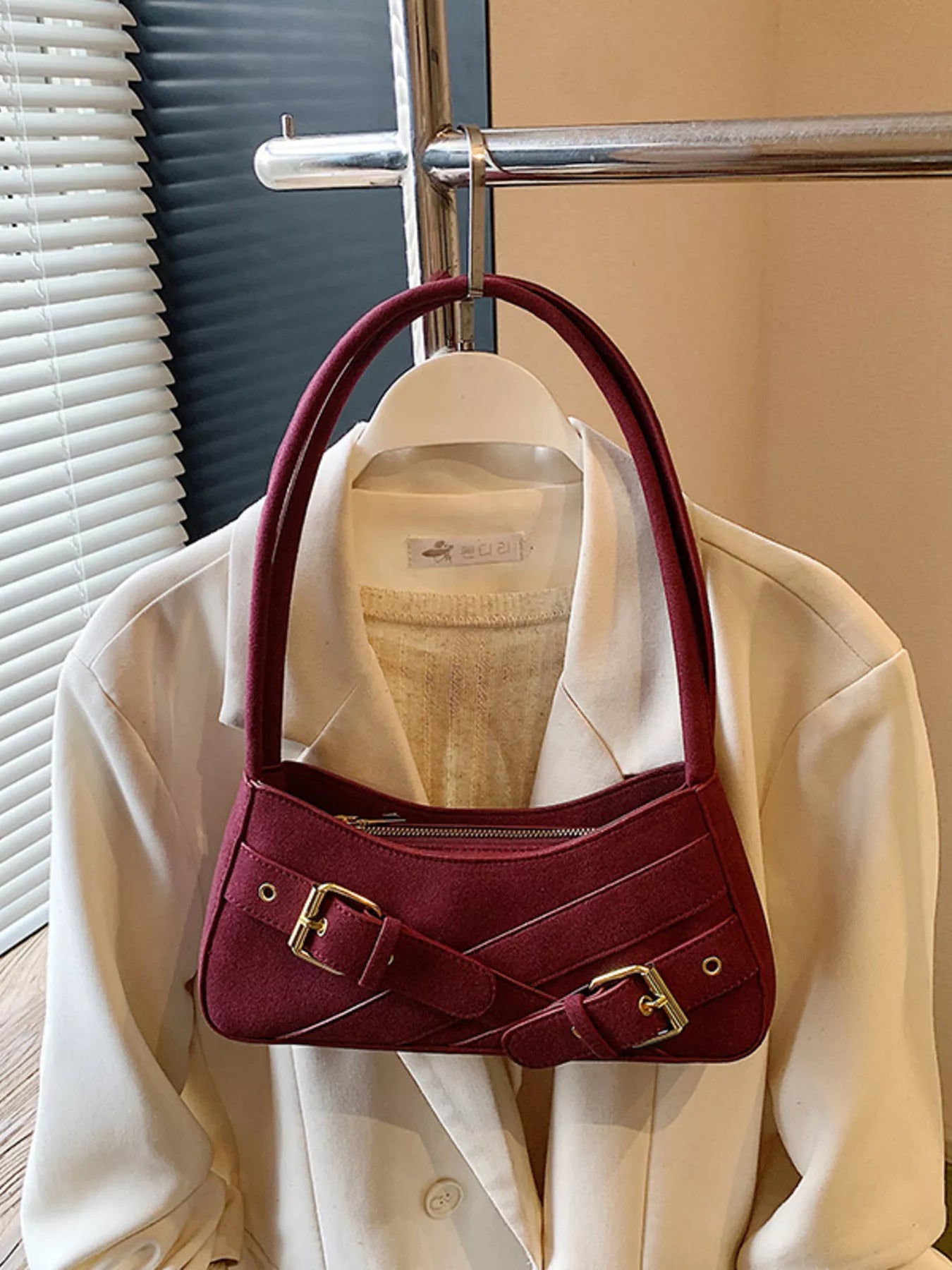 Buckle Decor Shoulder Bag Red onesize Trendsi