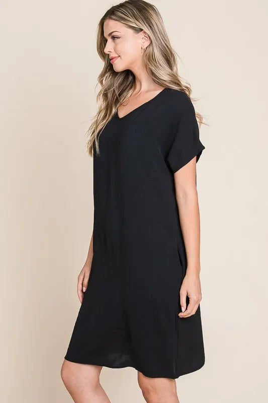 BOMBOM V-Neck Short Sleeve Dress with Pockets OutfitFlow