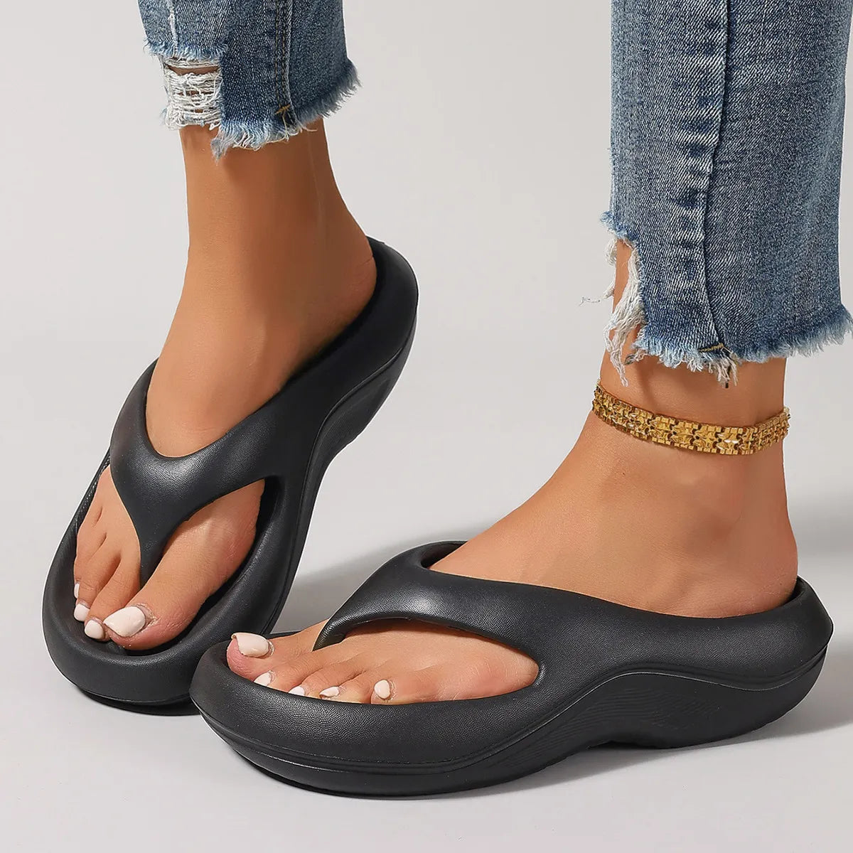 Toe Post Platform Sandals Black OutfitFlow