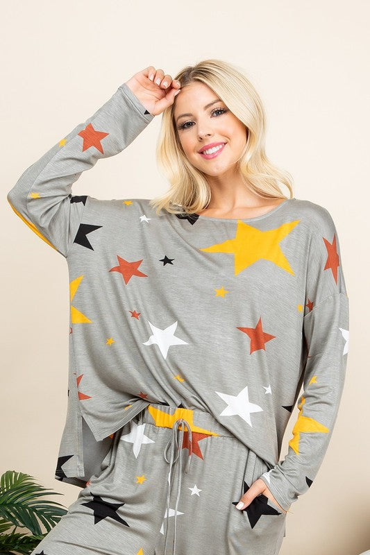 Outfit Flow - Super Lady High-Low Star Print Long Sleeve Lounge Top