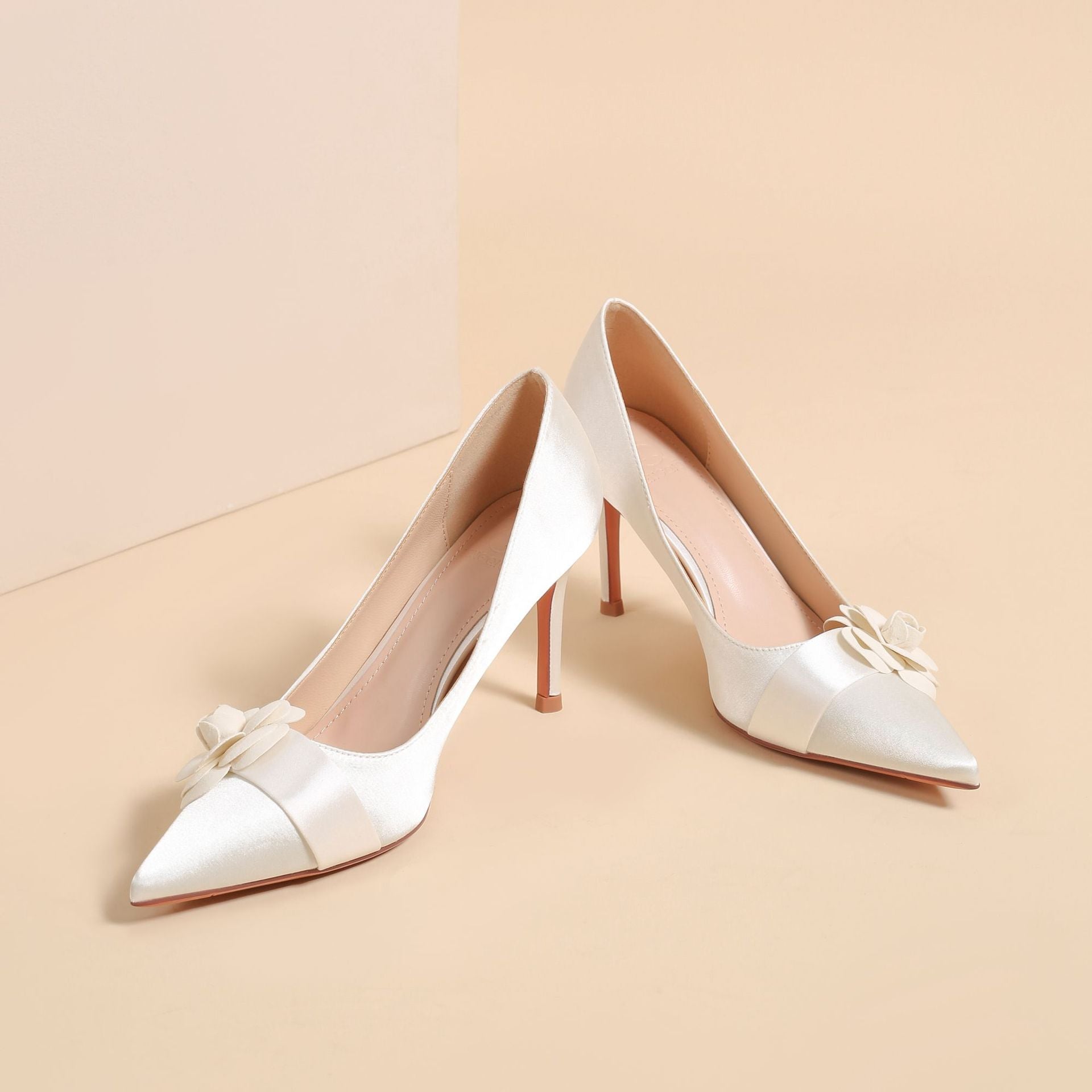 Point Toe Stiletto Pumps OutfitFlow