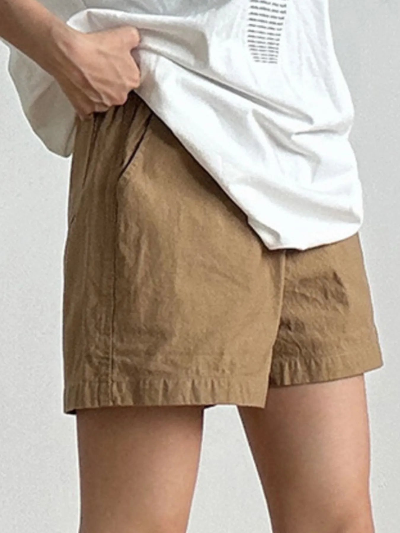 Elastic Waist Casual Shorts OutfitFlow
