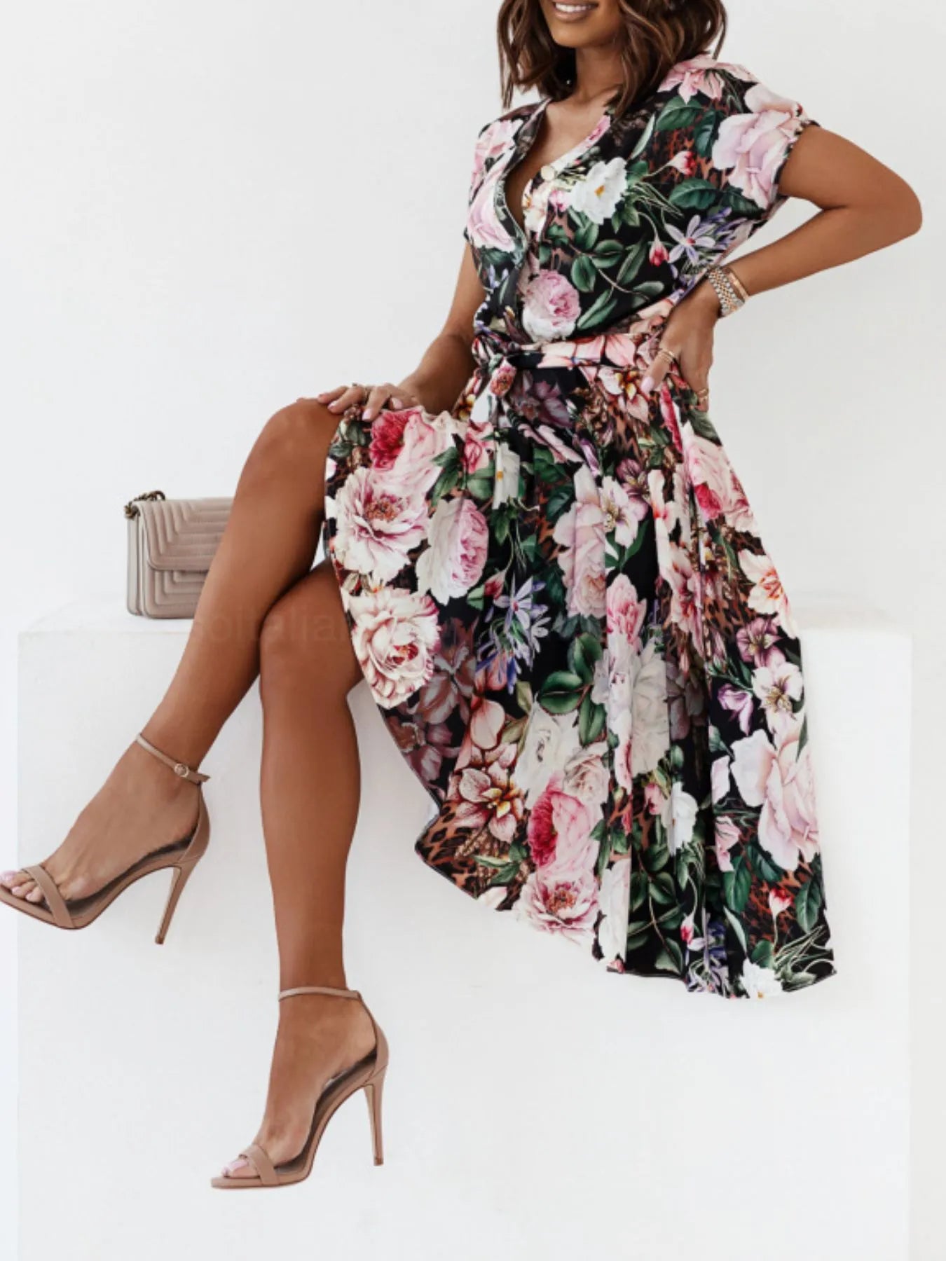 Floral Short Sleeve Midi Dress OutfitFlow