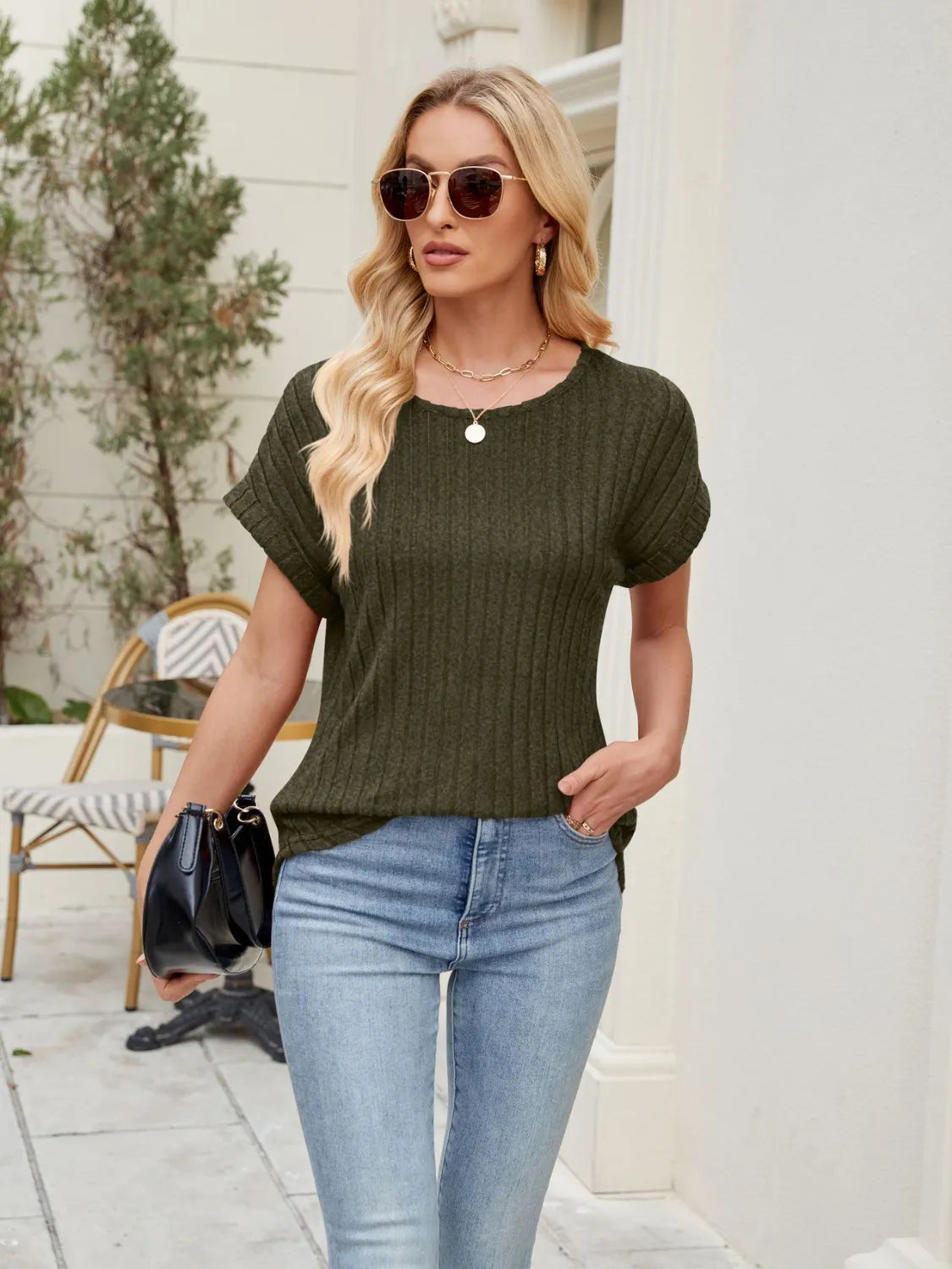 Round Neck Short Sleeve T-Shirt OutfitFlow