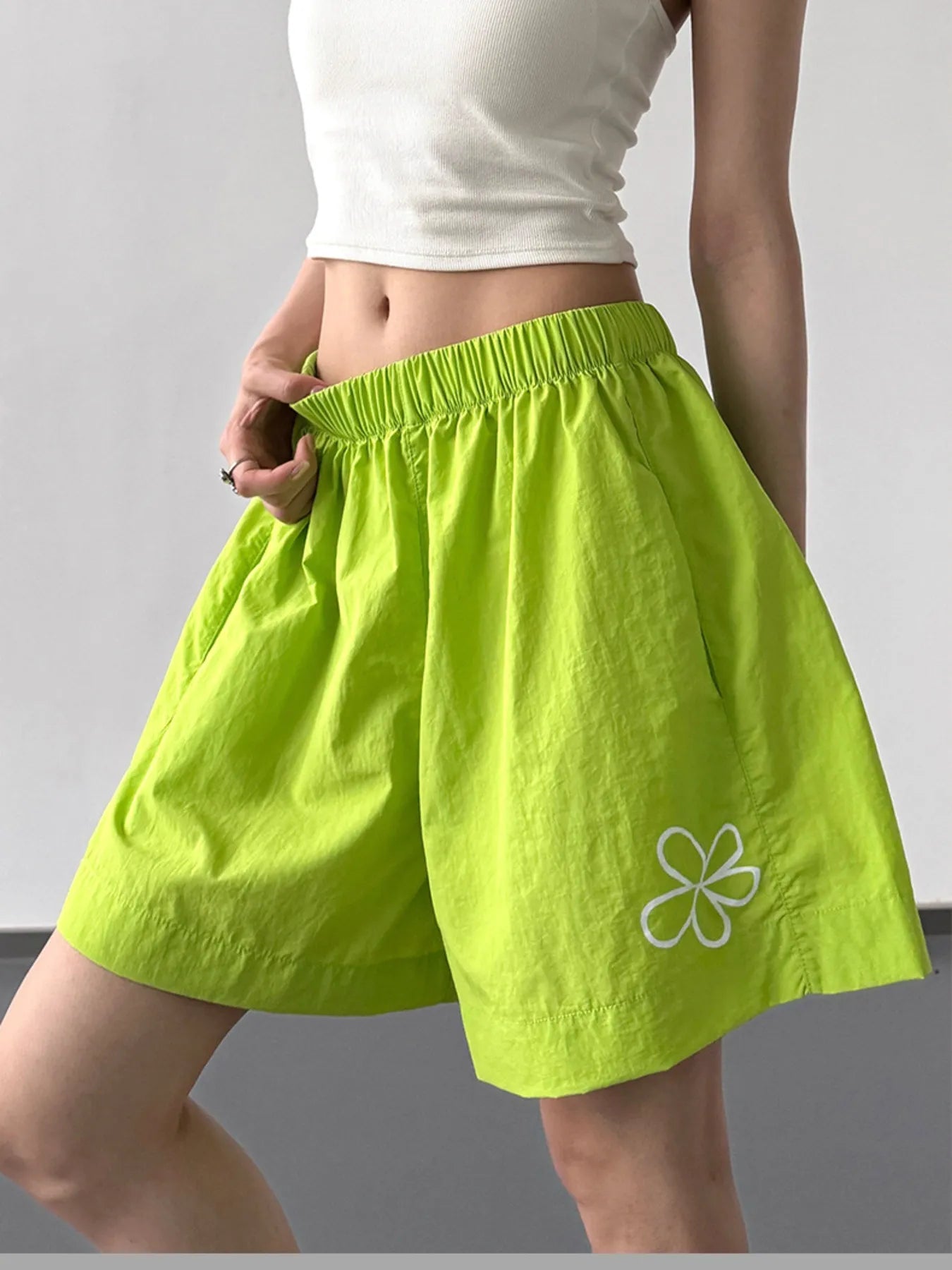 Elastic Waist Shorts Olive OutfitFlow