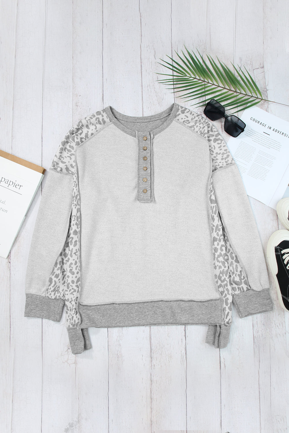 Outfit Flow - Exposed Seam Leopard Long Sleeve Sweatshirt