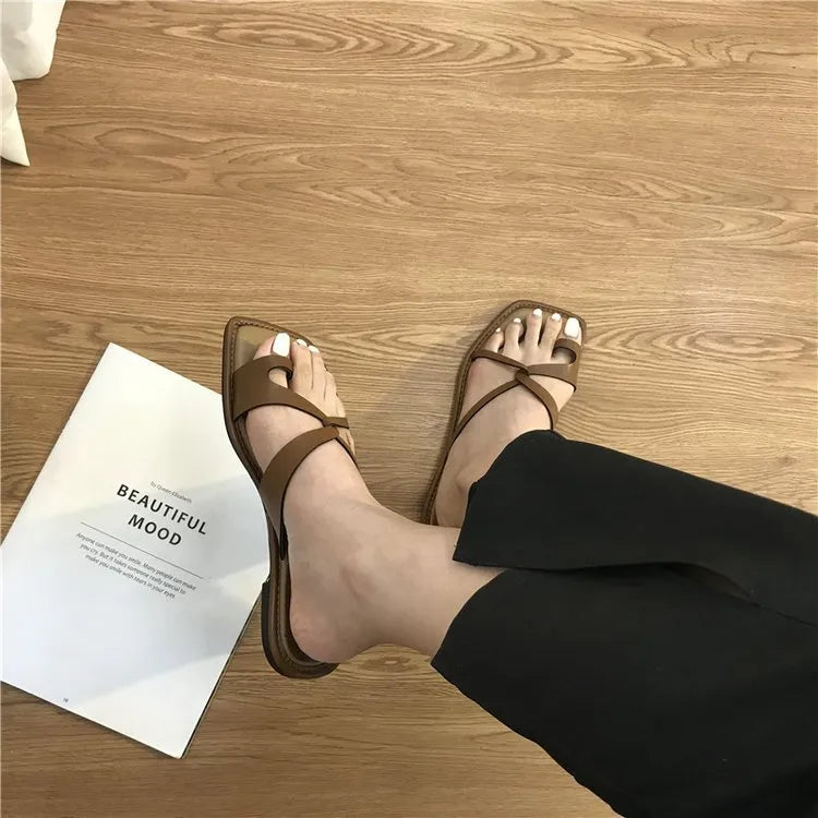 Toe Loop Flats Sandals OutfitFlow