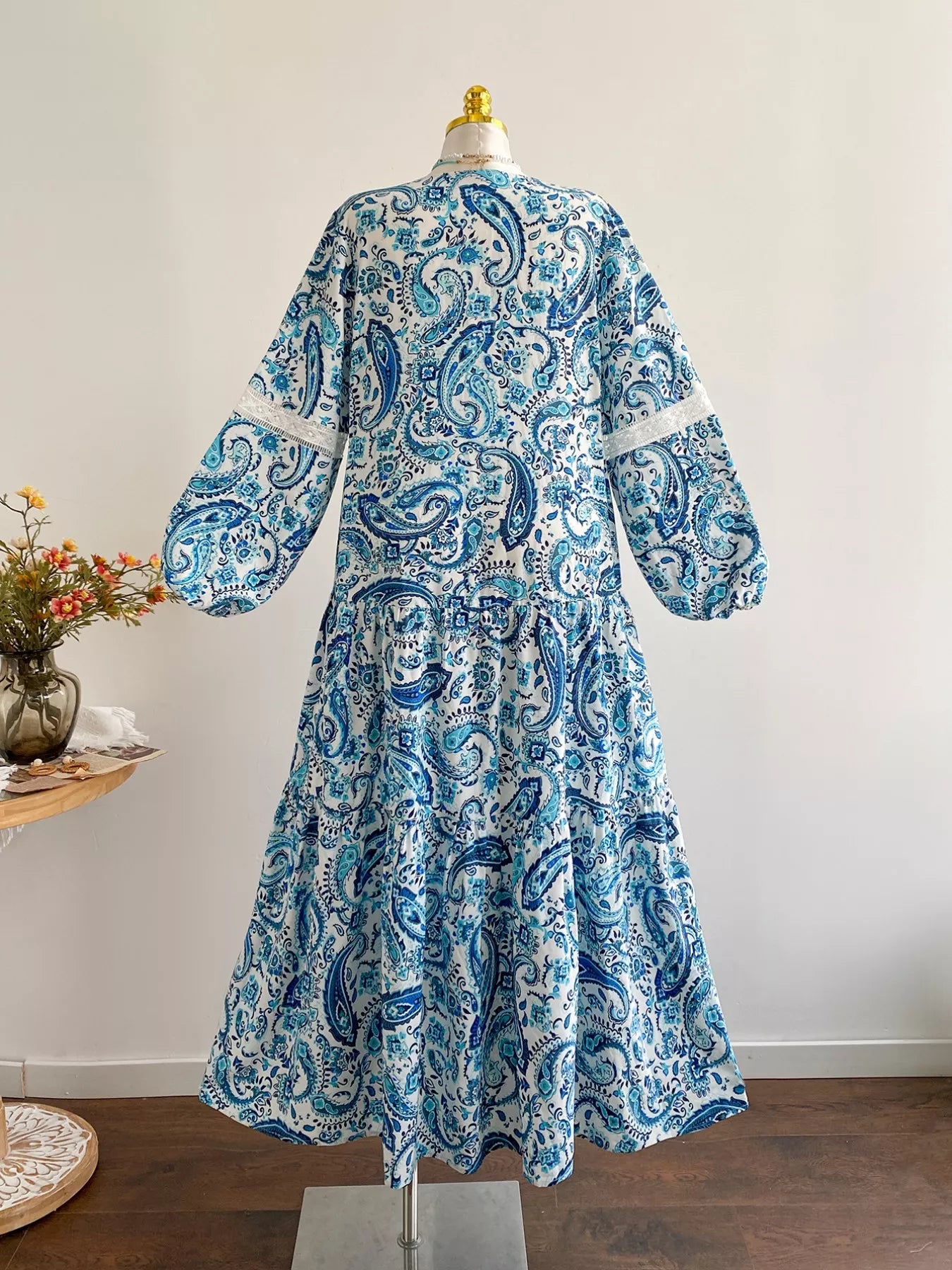 Plus Size Bohemian Paisley Print V-Neck Dress OutfitFlow