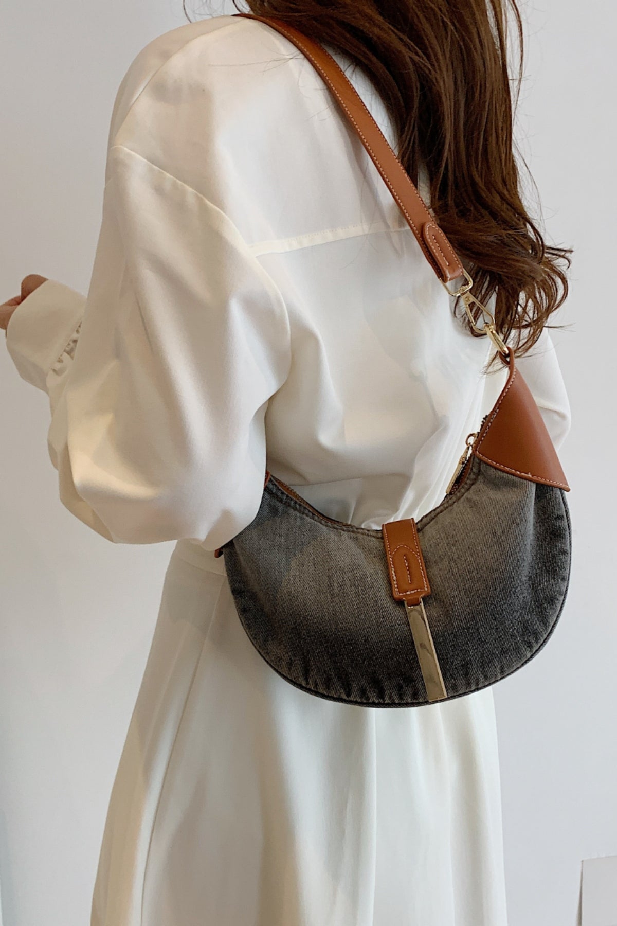 Outfit Flow - Contrast Denim Shoulder Bag