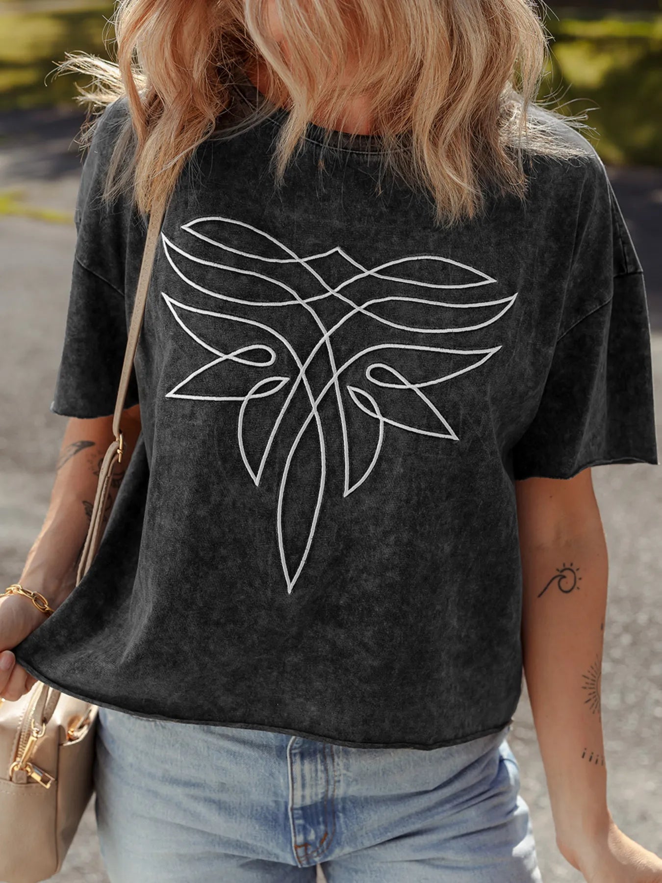 Floral Embroidered Mineral Wash Crew Neck T Shirt OutfitFlow