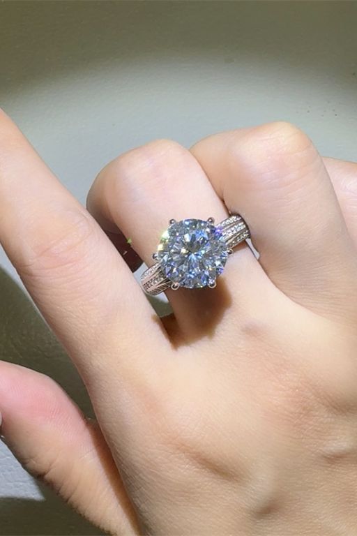 Outfit Flow - 5 Carat Moissanite 925 Sterling Silver Ring