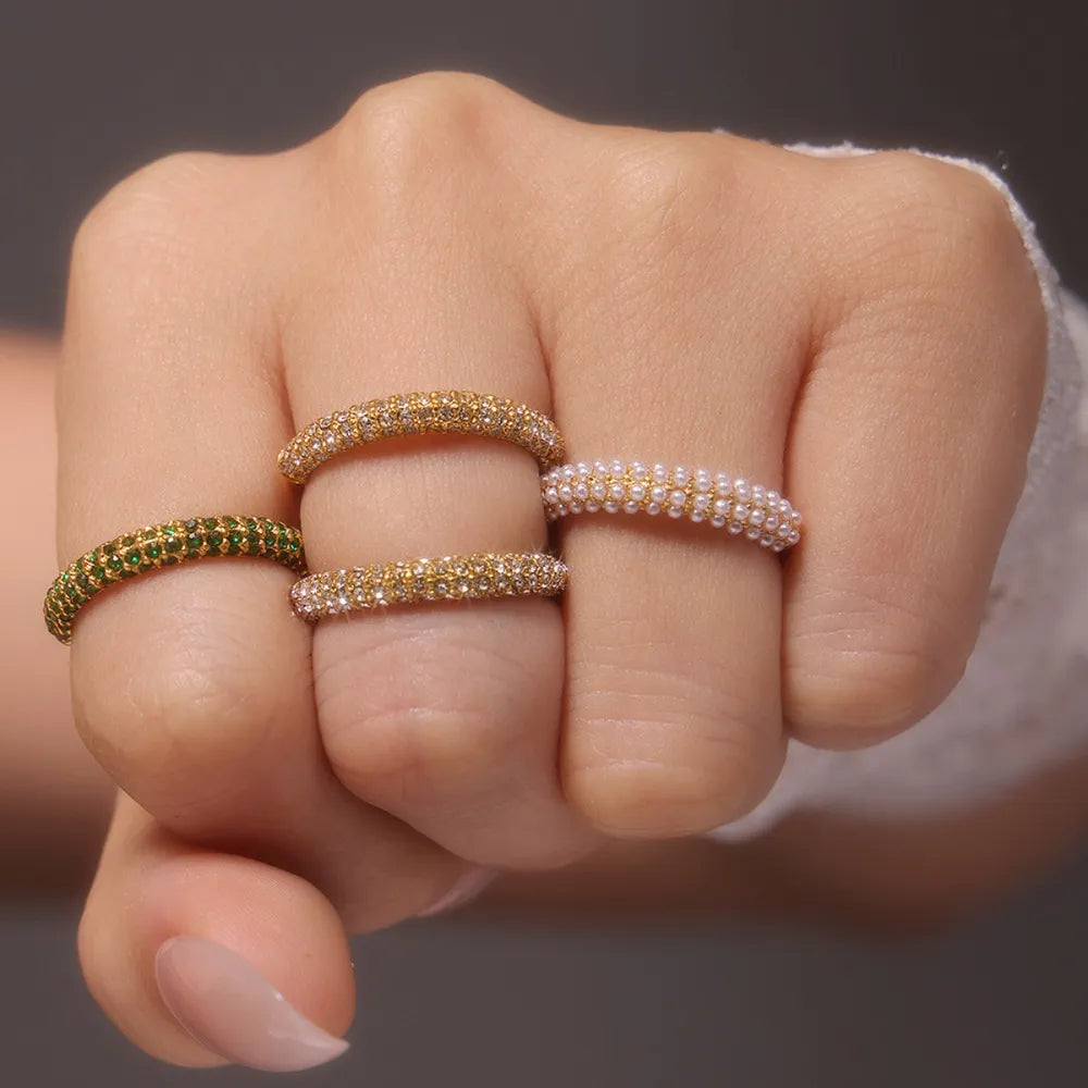 18K Gold-Plated Inlaid Zircon Ring OutfitFlow
